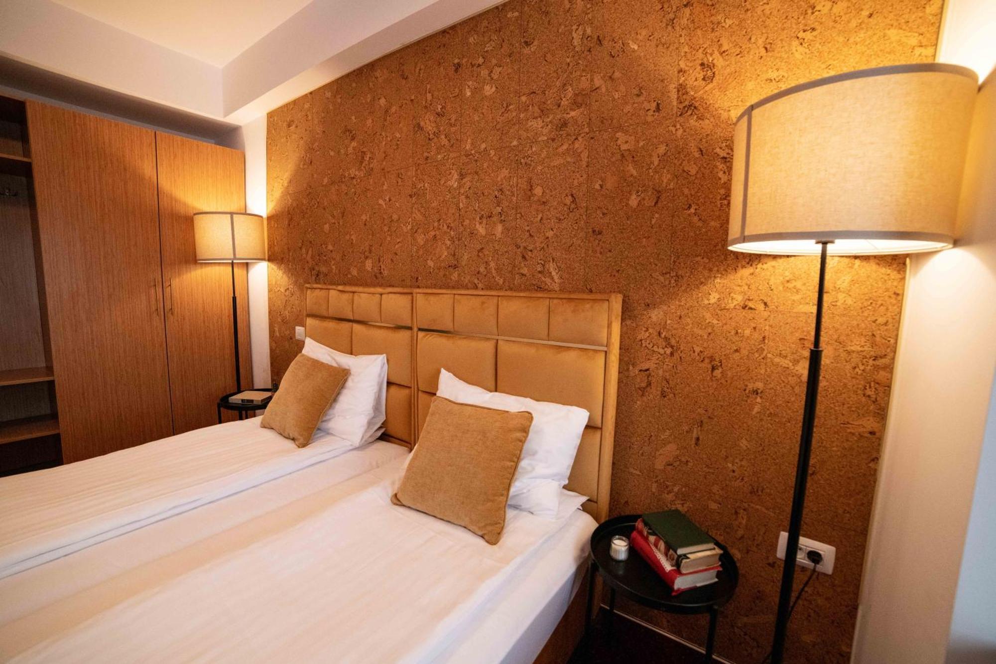 Bucharest Airport Accomodation Aparthotel Otopeni Kültér fotó