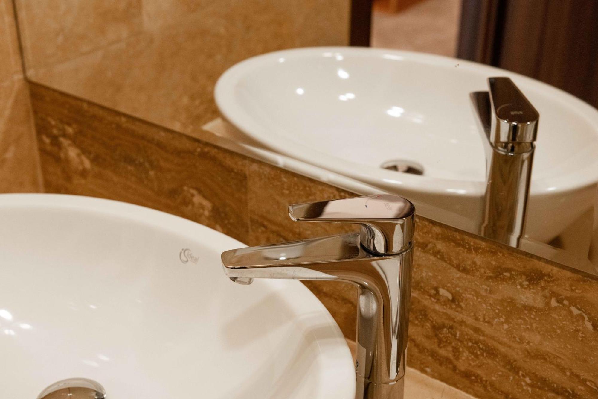 Bucharest Airport Accomodation Aparthotel Otopeni Kültér fotó