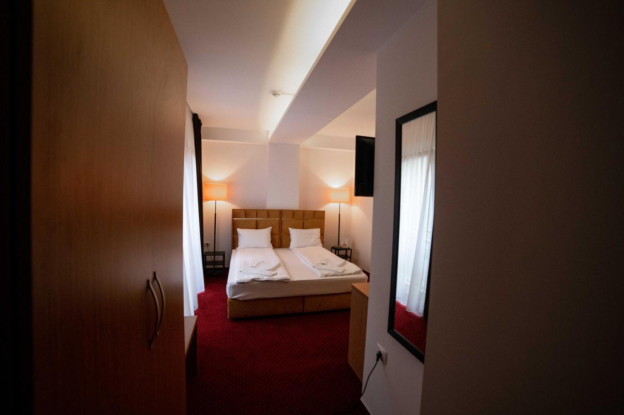 Bucharest Airport Accomodation Aparthotel Otopeni Kültér fotó